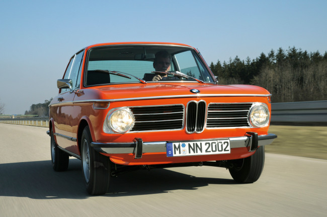 Обои картинки фото bmw 2002tii 2006, автомобили, bmw, 2002tii, 2006, оранжевый