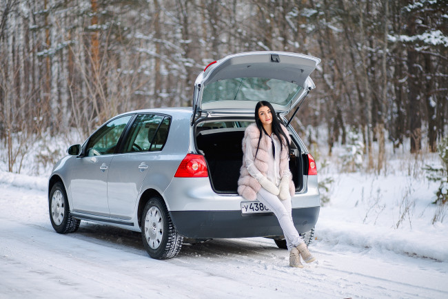 Обои картинки фото автомобили, -авто с девушками, volkswagen, golf