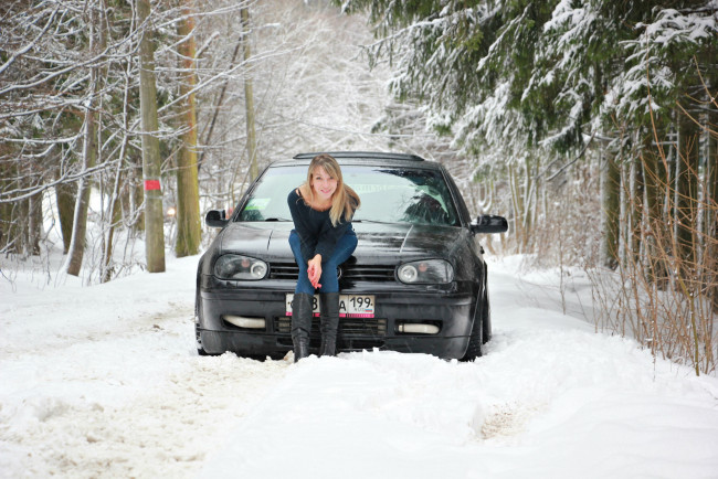 Обои картинки фото автомобили, -авто с девушками, volkswagen, golf