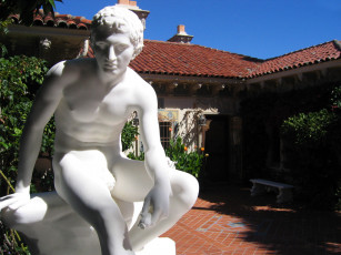 Картинка разное рельефы статуи музейные экспонаты