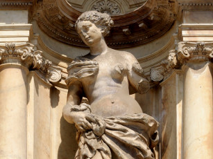 Картинка разное рельефы статуи музейные экспонаты