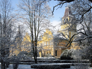 Картинка города здания дома