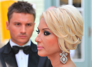 Картинка Лера+Кудрявцева девушки   блондинка серьги