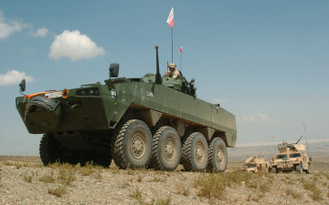 Картинка техника военная бтр