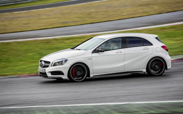 Картинка автомобили mercedes benz mercedes-benz a45 amg