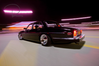 Картинка автомобили jaguar