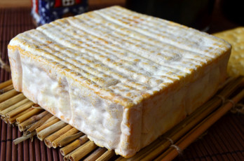 Картинка petit+pont+l’& 201 v& 234 que еда сырные+изделия сыр