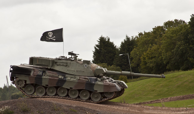 Обои картинки фото техника, военная техника, бронетехника