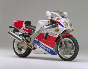 Картинка мотоциклы yamaha