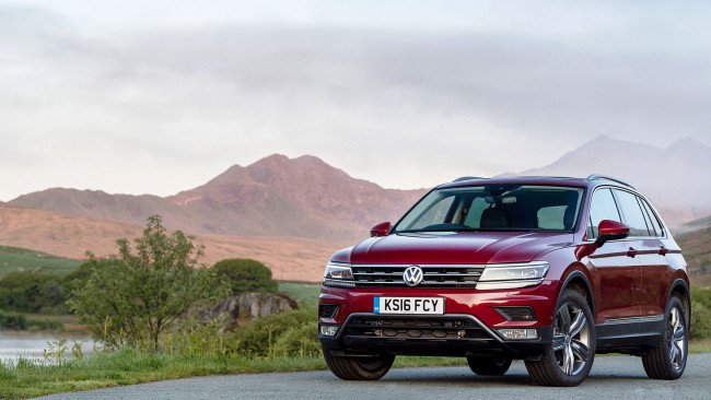 Обои картинки фото volkswagen tiguan 2, 0 tdi 4motion r-line 2017, автомобили, volkswagen, tiguan, 4motion, tdi, 2, 2017, r-line