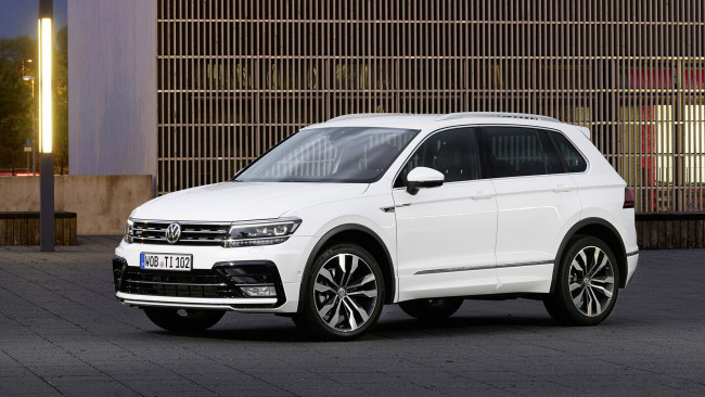 Обои картинки фото volkswagen tiguan r-line 2017, автомобили, volkswagen, crossover, 2017, r-line, tiguan
