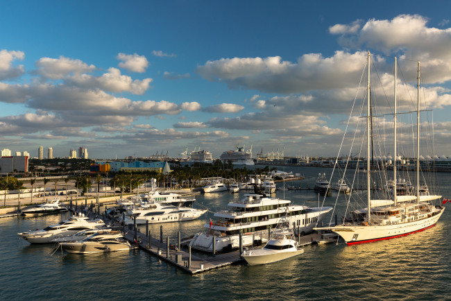 Обои картинки фото корабли, порты ,  причалы, пристань