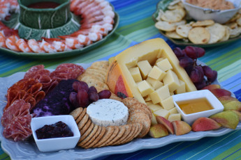 обоя еда, разное, джем, сыр, фрукты, колбаса, мед, виноград