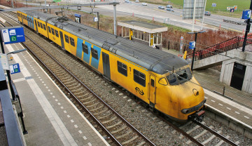 Картинка техника поезда рельсы дорога железная состав локомотив