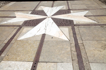 Картинка разное надписи +логотипы +знаки мальтийский крест