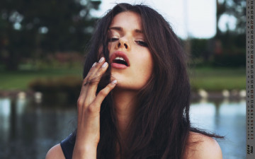 Картинка календари девушки лицо