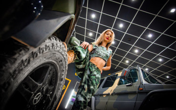 Картинка автомобили -авто+с+девушками mercedes g-class