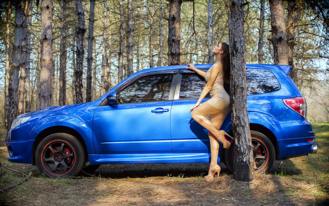 Обои картинки фото автомобили, -авто с девушками, subaru, forester