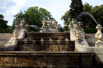 Картинка города чески-крумлов+ чехия фонтан