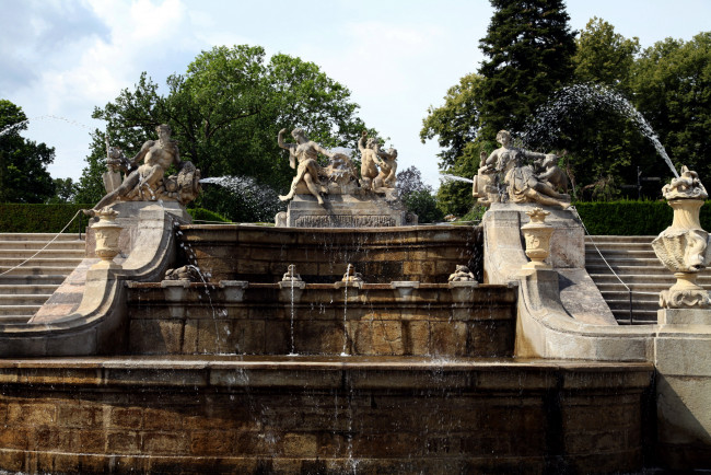 Обои картинки фото города, чески-крумлов , чехия, фонтан