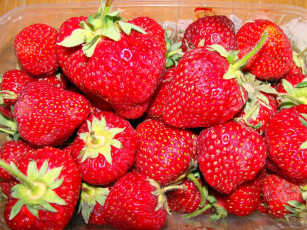 Картинка еда клубника земляника спелая сочная