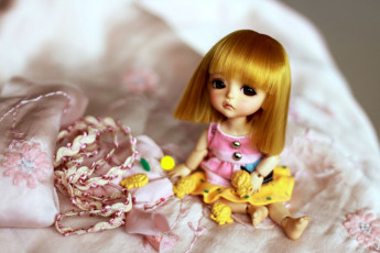 Картинка разное игрушки кукла