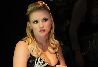 Картинка анна семенович музыка россия фигуристка певица актриса телеведущая