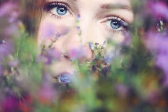 Картинка разное глаза цветы размытость лицо