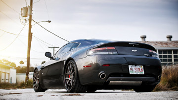 Картинка aston martin v8 автомобили великобритания элитные ltd