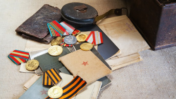 Картинка праздничные день победы медали документы