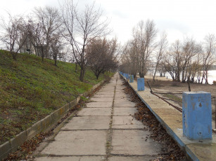 Картинка днепровская+набережная+в+киеве природа дороги киев дорога днепровская набережная в киеве вдоль днепра осень зима украина