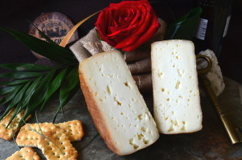 Картинка еда сырные+изделия ключ сыр роза