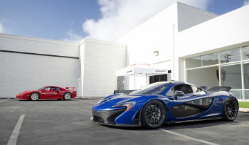Картинка blue+mclaren+p1+and+red+ferrari+f40 автомобили разные+вместе авто стоянка