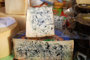 Картинка picon-bejes-tresviso еда сырные+изделия сыр