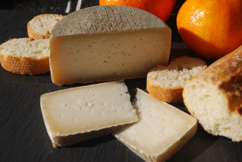 Картинка touza+vella+curado еда сырные+изделия сыр