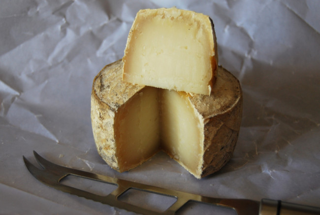 Обои картинки фото mas farro, еда, сырные изделия, сыр