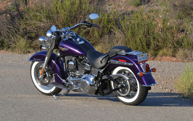 Обои картинки фото мотоциклы, harley-davidson