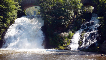 Картинка природа водопады потоки вода