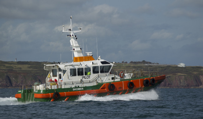 Обои картинки фото корабли, катера, лоцман