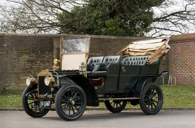 Обои картинки фото автомобили, классика, автомобиль, фон