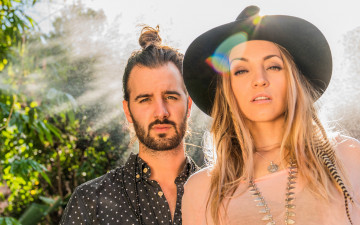 Картинка музыка -другое швейцария участники евровидения 2018 в лиссабоне дуэт zibbz