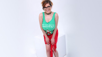 обоя девушки, tessa fowler, очки