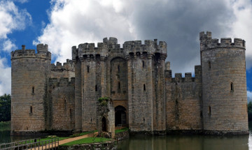 Картинка bodiam+castle города замки+англии bodiam castle