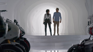 Картинка free+guy+ +2021+ кино+фильмы free+guy главный герой фантастика боевик комедия jodie comer ryan reynolds