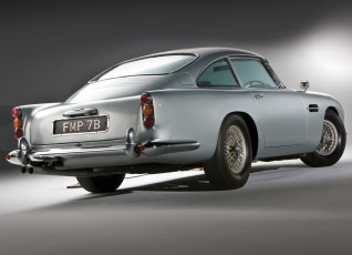 Картинка автомобили aston+martin белый ретро