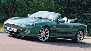 Картинка автомобили aston+martin зеленый кабриолет