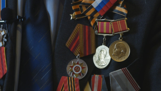 Обои картинки фото праздничные, день победы, вeтeран, награды, победа, память