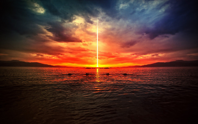 Обои картинки фото природа, восходы, закаты, луч, рассвет, облака, море