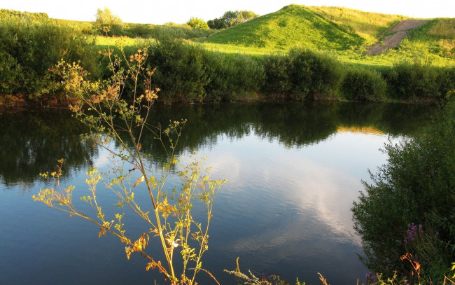 Обои картинки фото природа, реки, озера, озеро, холмы, трава
