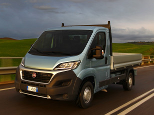 Картинка автомобили fiat truck ducato